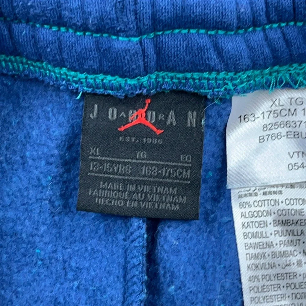 Jordan includes item